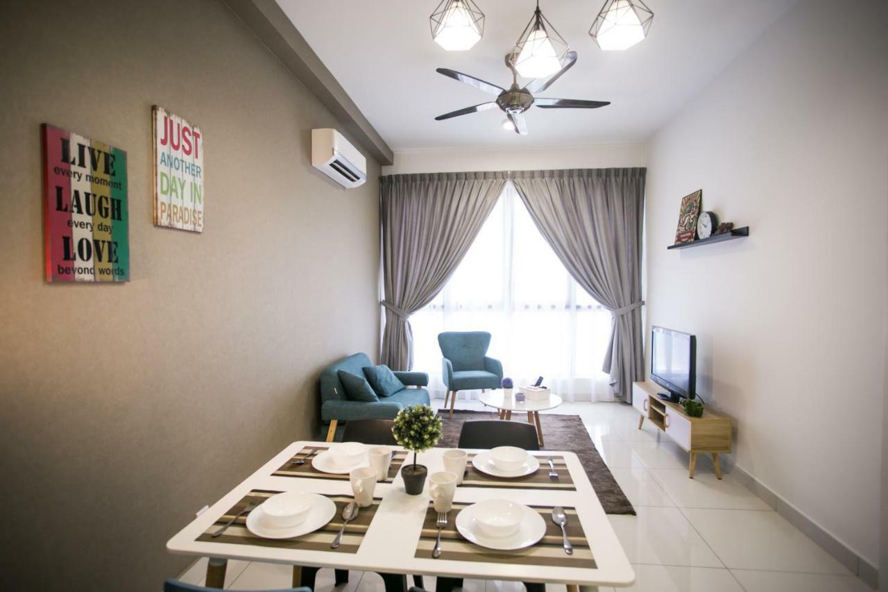 Econest Apartment By The One - Educity Nusajaya 누사자야 외부 사진