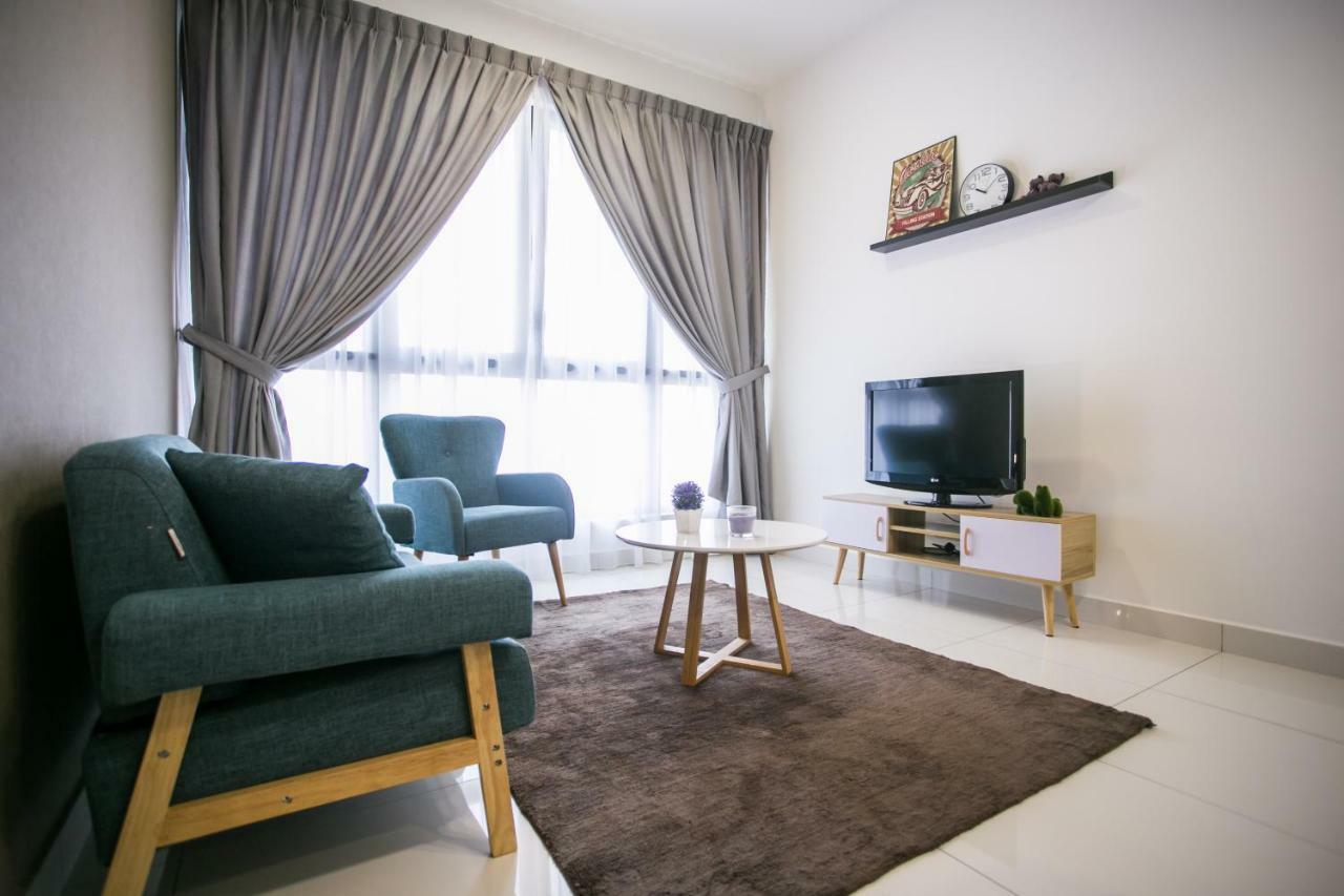 Econest Apartment By The One - Educity Nusajaya 누사자야 외부 사진