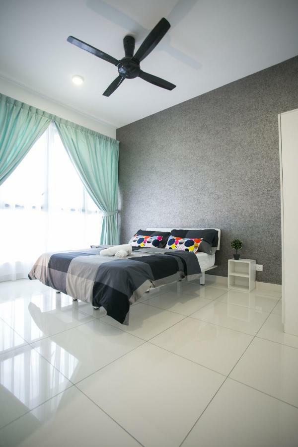 Econest Apartment By The One - Educity Nusajaya 누사자야 외부 사진