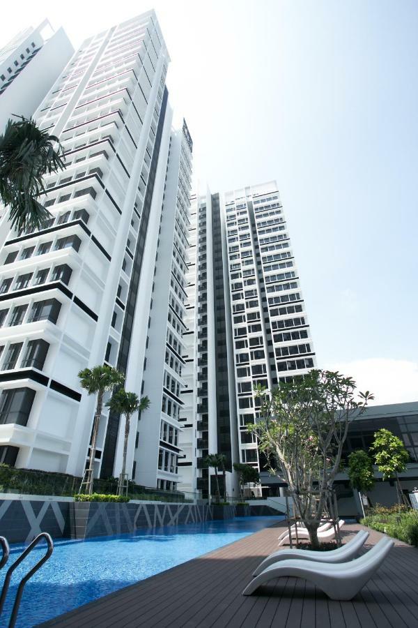Econest Apartment By The One - Educity Nusajaya 누사자야 외부 사진